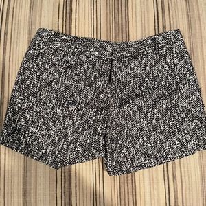 Express Flat Front Chino Shorts, Size 8.